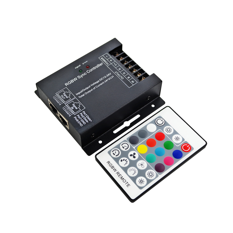 RGBW LED CONTROLLER 32A 384W/12V 768W/24V RF REMOTE SZ600-RGBW RGBW LED CONTROLLER 32A 384W/12V 768W/24V RF REMOTE SZ600-RGBW