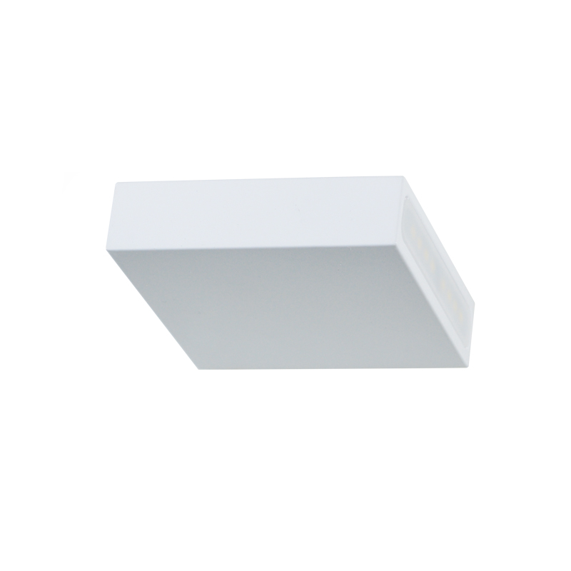 NETTO WALL MOUNTED WHITE EDGE SHELF 4W 230V 3000K 30000hrs 10X10X2,5CM L36310150B
