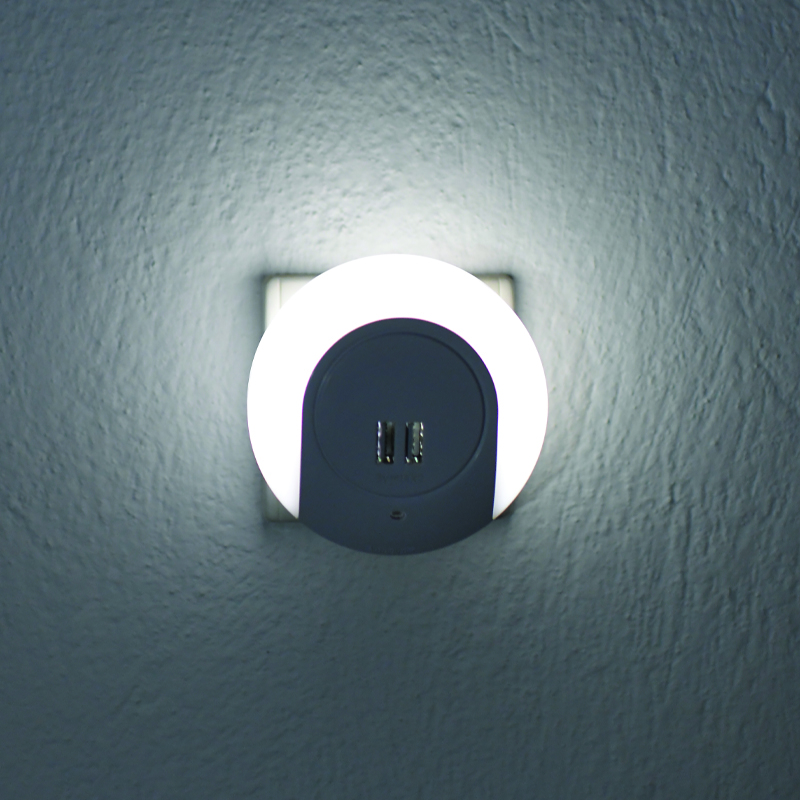 SENSOR NIGHT LAMP 1W 4000K WITH 2 USB PORTS  ,POWER SWITCH ON/OFF K AUTO MODE, WHITE PLASTIC 230V IP20 SF78LED