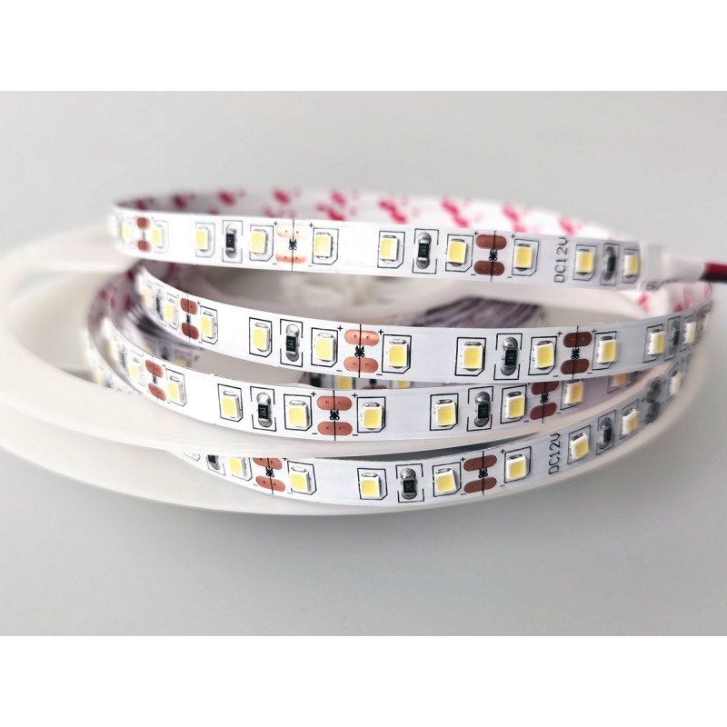 LED ЛЕНТА 12V 3528 120 LED/M БЯЛА