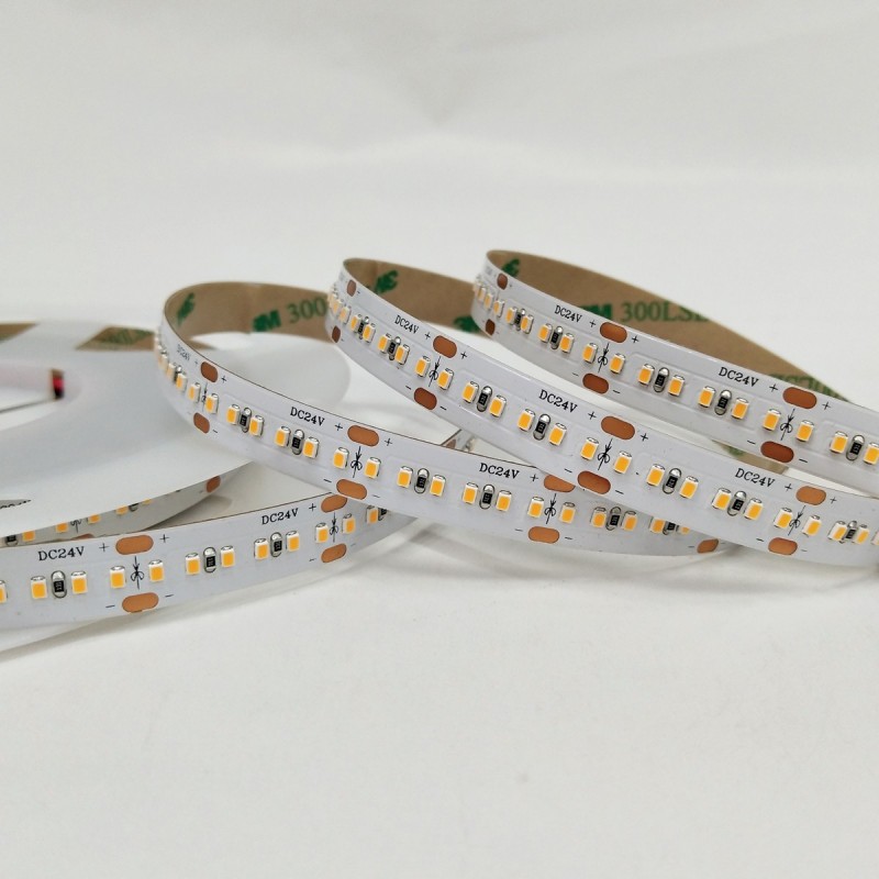 LED ЛЕНТА 24V 60LED/M 930 5M