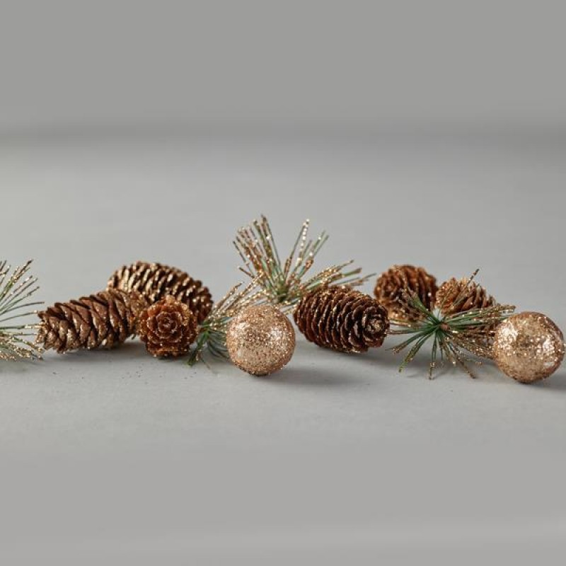 PINECONES, BALLS, PINE NEEDLES, GOLD PEARLIZED BERRIES, SET 18PCS 600-44442
