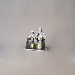 PLAID LIGHTED HOUSE, 4 LED, BATTERY OPERATED, 29x19x28cm 600-45002