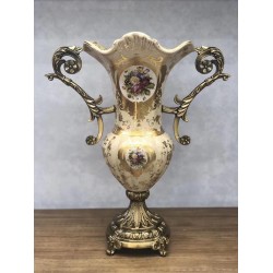 ПОРЦЕЛАНОВА ВАЗА БЕЖОВО - ЗЛАТИСТО 36X16X43CM ПОРЦЕЛАНОВА ВАЗА БЕЖОВО - ЗЛАТИСТО 36X16X43CM