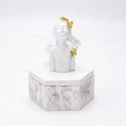 ДЕКОРАТИВНА КУТИЯ ПОЛИРЕСИН БЯЛА - ЗЛАТНА - МРАМОР 8X8X12CM ДЕКОРАТИВНА КУТИЯ ПОЛИРЕСИН БЯЛА - ЗЛАТНА - МРАМОР 8X8X12CM